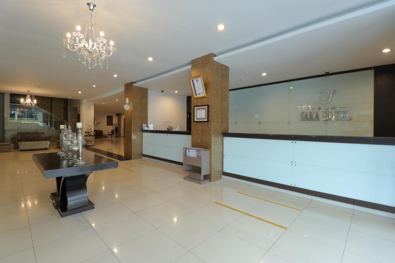Saka Hotel Medan Sunggal Luaran gambar